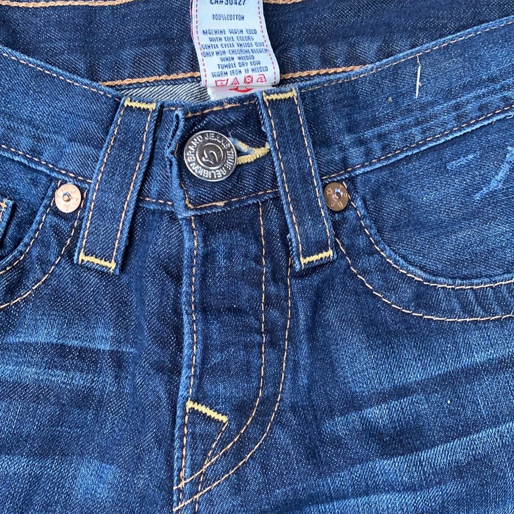True Religion shorts - Picture 5 of 11